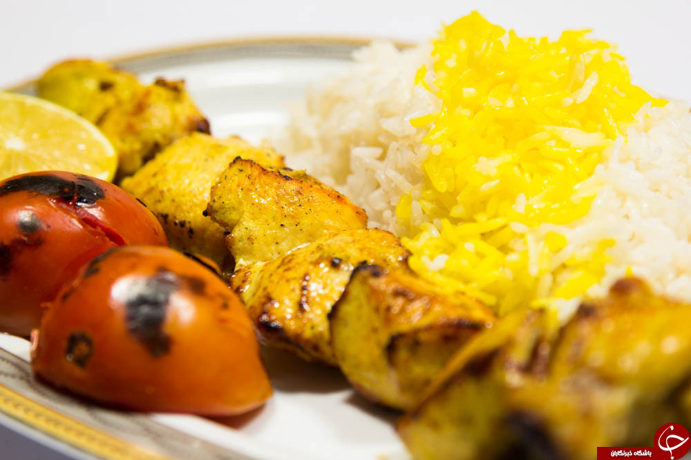 طرز تهیه جوجه کباب رستورانی با ماست و زعفران