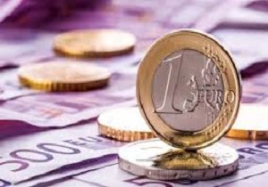 نرخ یورو و پوند کاهش یافت + جدول