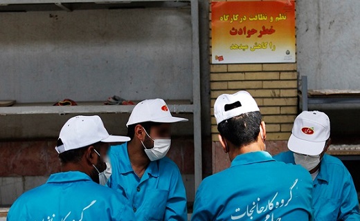 کاهش بازگشت زندانیان شاغل به زندان /تولید یک و نیم میلیون شاخه گل در سال و توزیع در ۵۰ فروشگاه در تهران/ پرداخت ۸۰ میلیارد تومان دستمزد به زندانیان شاغل / خانواده ۴۰۰ زندانی خارج از کشور تحت حمایت مالی بنیاد تعاون زندانيان