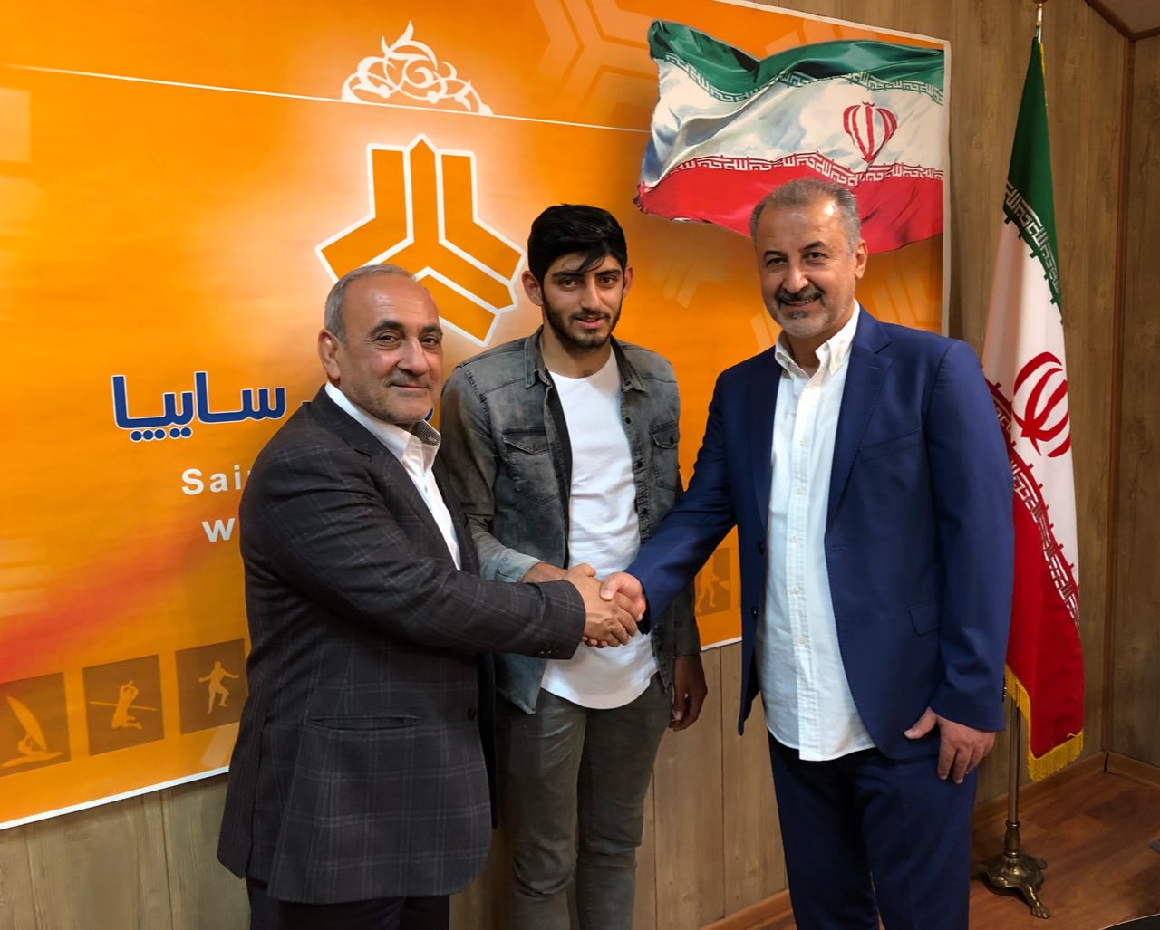 ترابی برای دو فصل و نیم با پرسپولیس قرارداد بست
