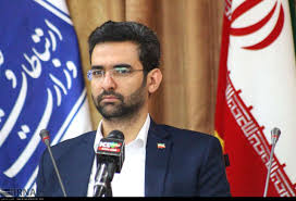 استقبال وزیر جوان کابینه از انتقادات تند جوانان