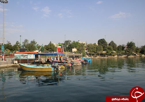 حضور گردشگران در کنار دریاچه کیو خرم آباد به روایت تصویر