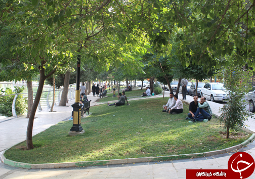 حضور گردشگران در کنار دریاچه کیو خرم آباد به روایت تصویر