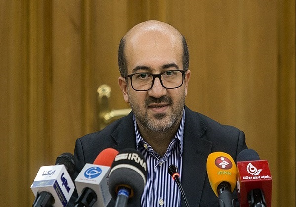 ۸۰ درصد باغ برره خشک شده است/ بخشی از تخریب باغ قانونی بوده است