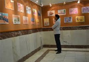 نمایشگاه کاریکاتور محصولات سلامت محور در سنندج برپاشد