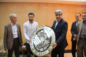 تجلیل از علیرضا جهانبخش در گیلان