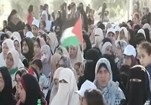 زنان فلسطینی در خط مقدم مبارزه با رژیم صهیونیستی + فیلم