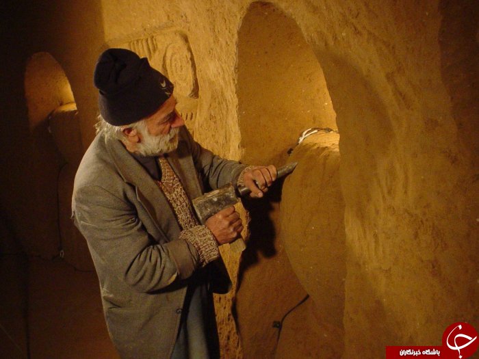 حاصل حیرت&zwnj;انگیز تلاشی ۲۳ ساله/گردشگران در زیر خانه پیرمرد ارمنی دنبال چه هستند؟ +تصاویر