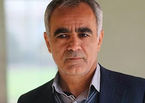 بهاروند: باشگاه&zwnj;ها می&zwnj;توانند ۳ بازیکن زیر ۲۵ سال به فهرست خود اضافه کنند &rlm;