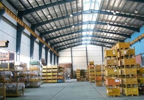 ساخت انبار نگهداری کالای قاچاق