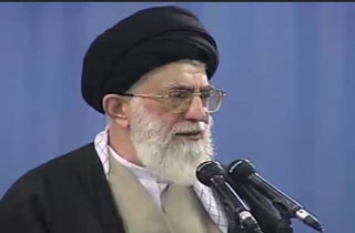 اگر میفروشی، همان به که از بازوی خود را؛ اما قلم را هرگز +فیلم