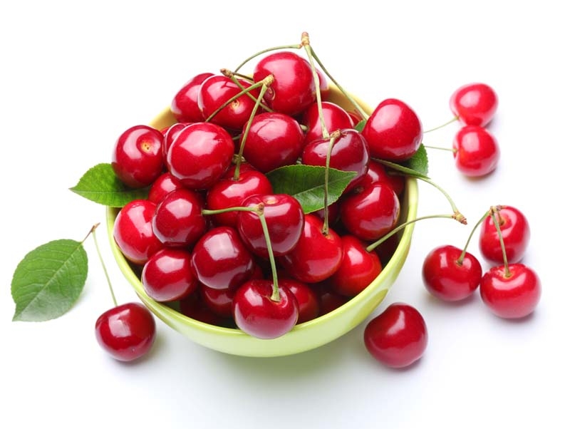 با ۷ خاصیت شگفت‌انگیز میوه آلبالو برای سلامتی بدن آشنا شوید
