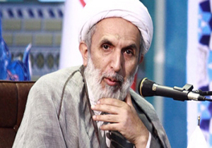 کشور با جنگ تمام‌عیار اقتصادی مواجه است و همه باید پای‌کار بیایند