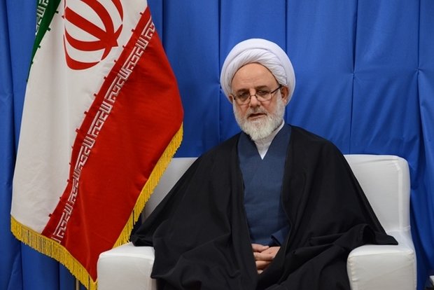 مذاکره با آمریکا برای شان ملت ایران بسیار دردناک است