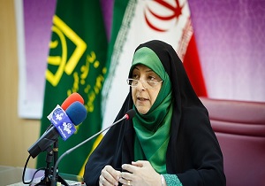 معصومه ابتکار وارد استان سمنان شد