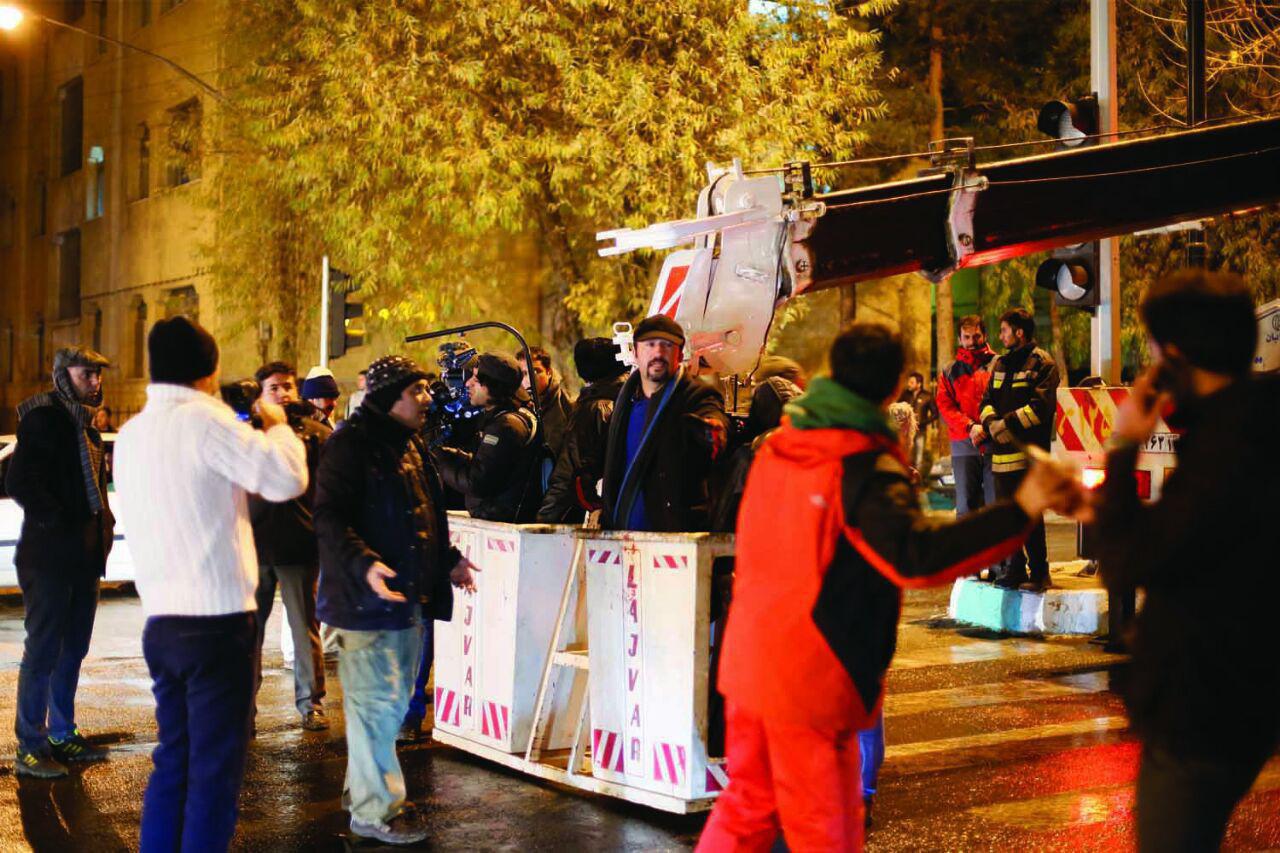 آتش زمزم &laquo;سیمین&raquo; را جلوی دوربین می&zwnj;برد