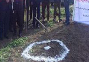کلنگ زنی احداث پل جاده بین مزارع ﺩﺭ ﮔﻨﺒﺪﻛﺎﻭﻭﺱ