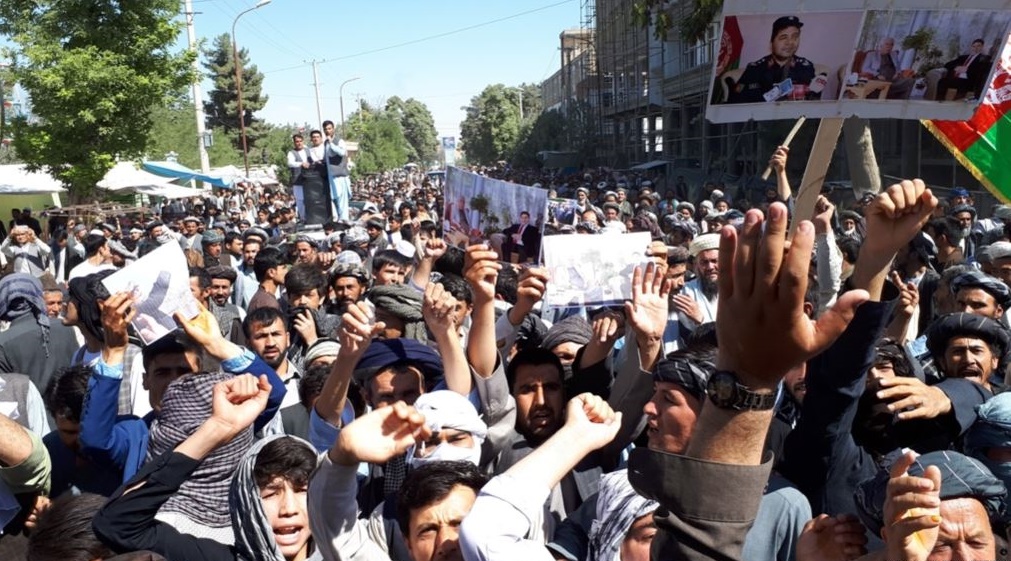 سنای افغانستان: دولت از راه های مسالمت آمیز به تظاهرات فاریاب پایان دهد