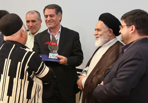 تجلیل از ۲۶ خانواده شهید مبارزه با مواد مخدر