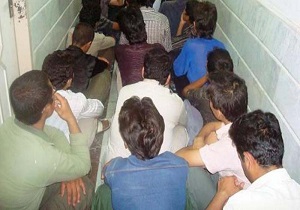 ۳۵ معتاد متجاهر در زاهدان دستگیر شدند