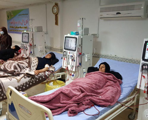 خدمت رسانی به ۶۰ بیمار دیالیزی مناطق زلزله زده بدون مشکل انجام می&zwnj;شود