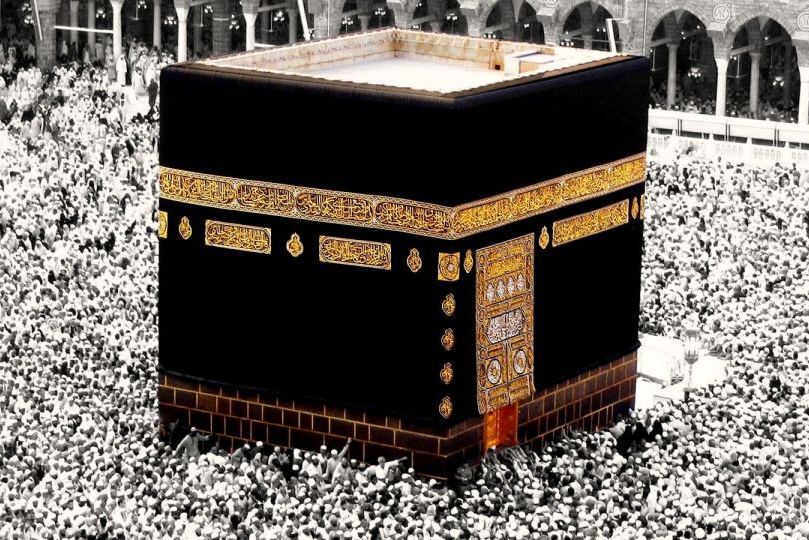 واکنش کودک خردسال که برای اولین بار کعبه را از نزدیک می&zwnj;بیند!+فیلم