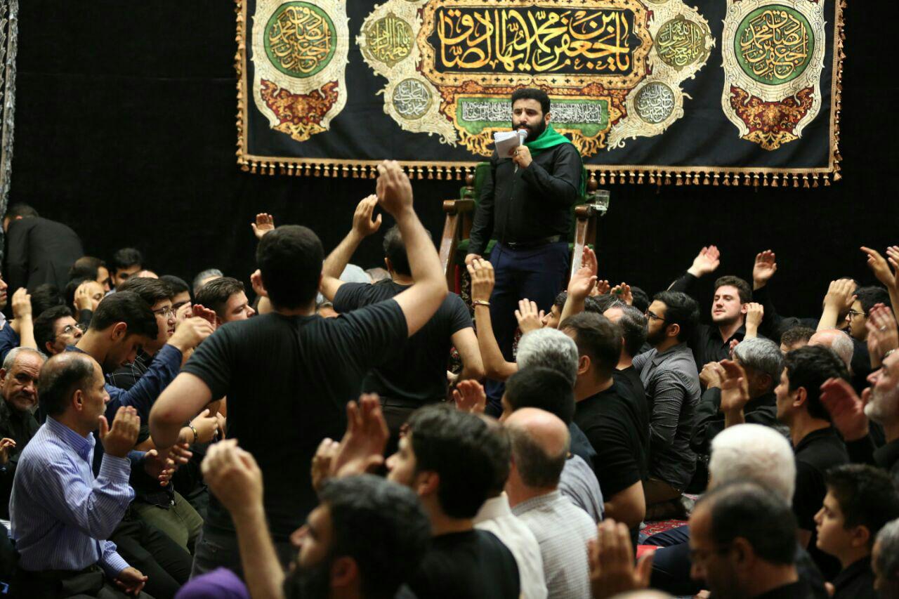 گزارش تصویری از مراسم عزاداری امام صادق (ع)