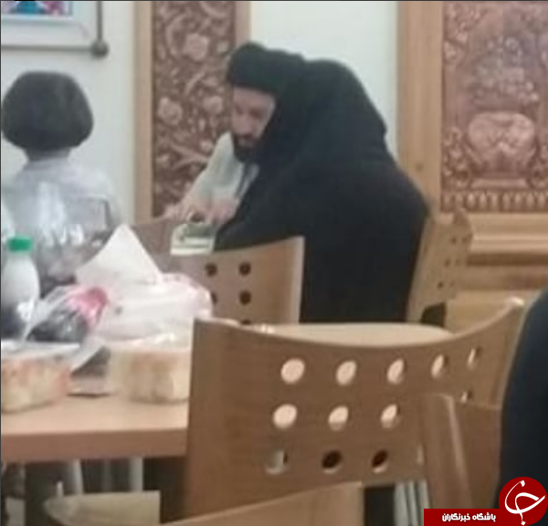 تصاویری از حضور فرزند رهبر انقلاب در رستوران
