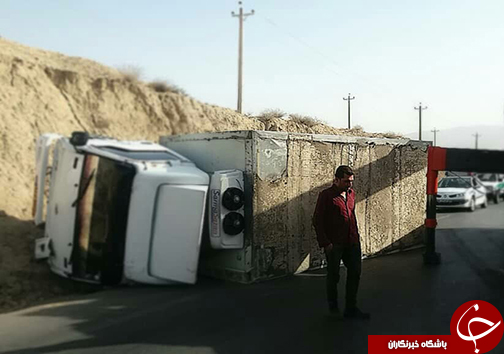 ۲ حادثه رانندگی در یک زمان و یک محور /۵ مصدوم در محور جهرم