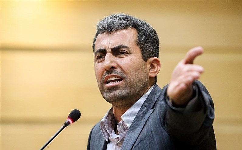 صندوق بازنشستگان فولاد حیاط خلوت وزیر نیست