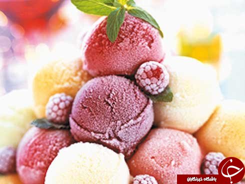 طرز تهیه بستنی میوه ای یکی از مقوی ترین بستنی های دلچسب تابستانی