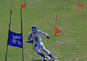 آغاز اردوی آمادگی تیم ملی اسکی روی چمن در اردبیل