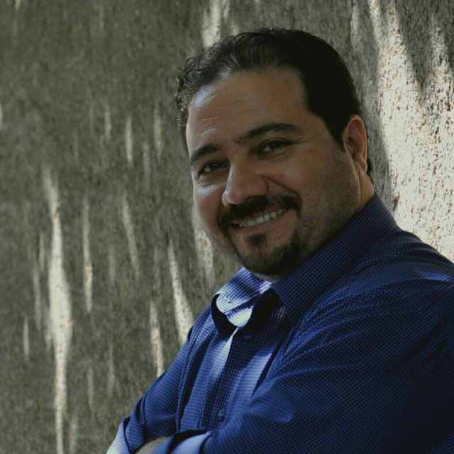 محمد لارتی رئیس اداره هنرهای نمایشی بنیاد شهید شد