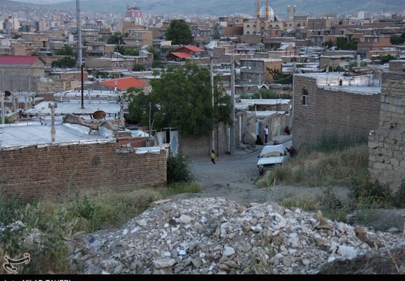 باز آفرینی ۴۵۲ هکتار از سکونتگاه‌های غیر رسمی آذربایجان غربی