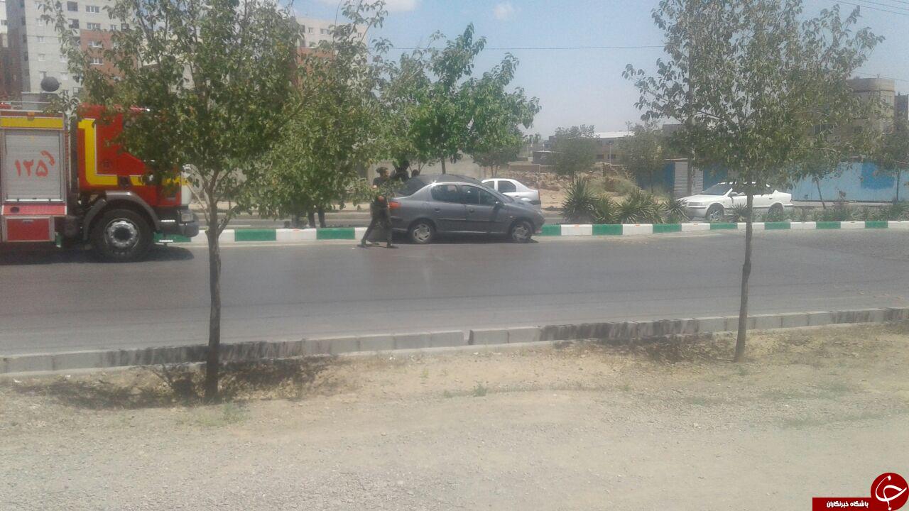 برخورد پژو 206 با بلوار دلاوران مشهد + عکس