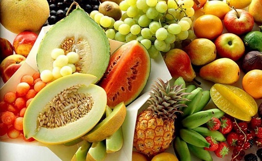 آخرین قیمت میوه&zwnj;های تابستانی در غرفه تره بار/برای خرید پراید چقدر باید هزینه کرد؟