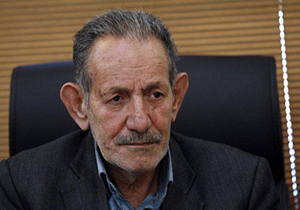 شاعر آئینی فارس در بیمارستان بستری شد