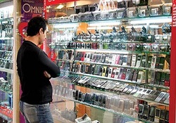 بررسی ارز دولتی تلفن همراه در بازار موبایل + فیلم
