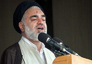 مسائل مهم شهر باید با نظارت علما باشد