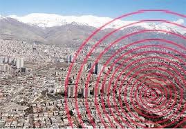 فاریاب کرمان همچنان روی نوار زلزله
