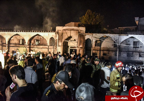 زخمی شدن ۷ آتش نشان در آتش سوزی مسجد جامع ساری + تصاویر