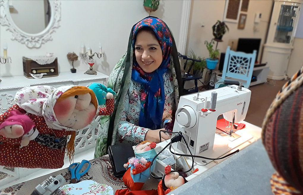 &laquo;ننه&zwnj;ها&raquo; علیه باربی/ کوکب&zwnj;خانم به خانه ایرانی&zwnj;ها می&zwnj;رود/عروسک&zwnj;سازی که می&zwnj;خواهد شخصیت&zwnj;های پارچه&zwnj;ای اش را جهانی کند