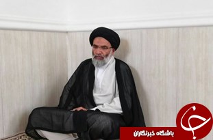 امام جمعه تاکسیسوار که در کوچه پسکوچههای شهر مشکلات مردم را رصد میکند امام جمعه تاکسیسوار که در کوچه پسکوچههای شهر مشکلات مردم را رصد میکند