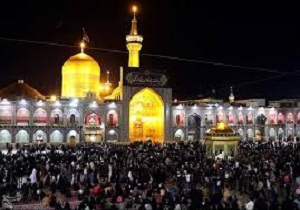 قصرشیرین در دهه کرامت میزبان پرچم نورانی بارگاه امام هشتم شیعیان است