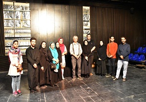 حضور داوران تهرانی در بازدید از تئاتر بازبینی کرمانشاه