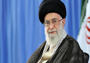 شعرخوانی در حضور رهبر انقلاب در سالروز ولادت حضرت معصومه(س) + فیلم