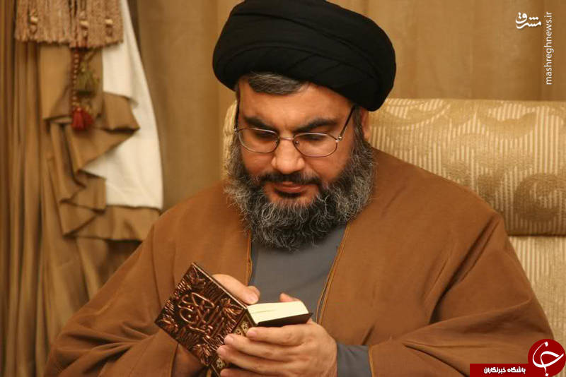هدیه&zwnj;ای خاص از حرم امام رضا(ع) به سید حسن نصرالله/ ماجرای پذیرایی از کوفی عنان با &laquo;آب جو&raquo;/ سید حسن نصرالله در کجا زندگی می&zwnj;کند؟+ تصاویر