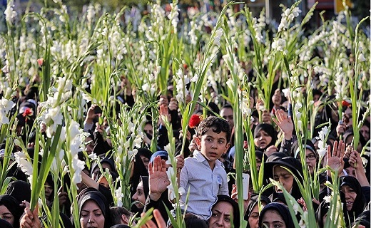 برگزاری جشن های دهه کرامت در حرم حضرت معصومه (س)