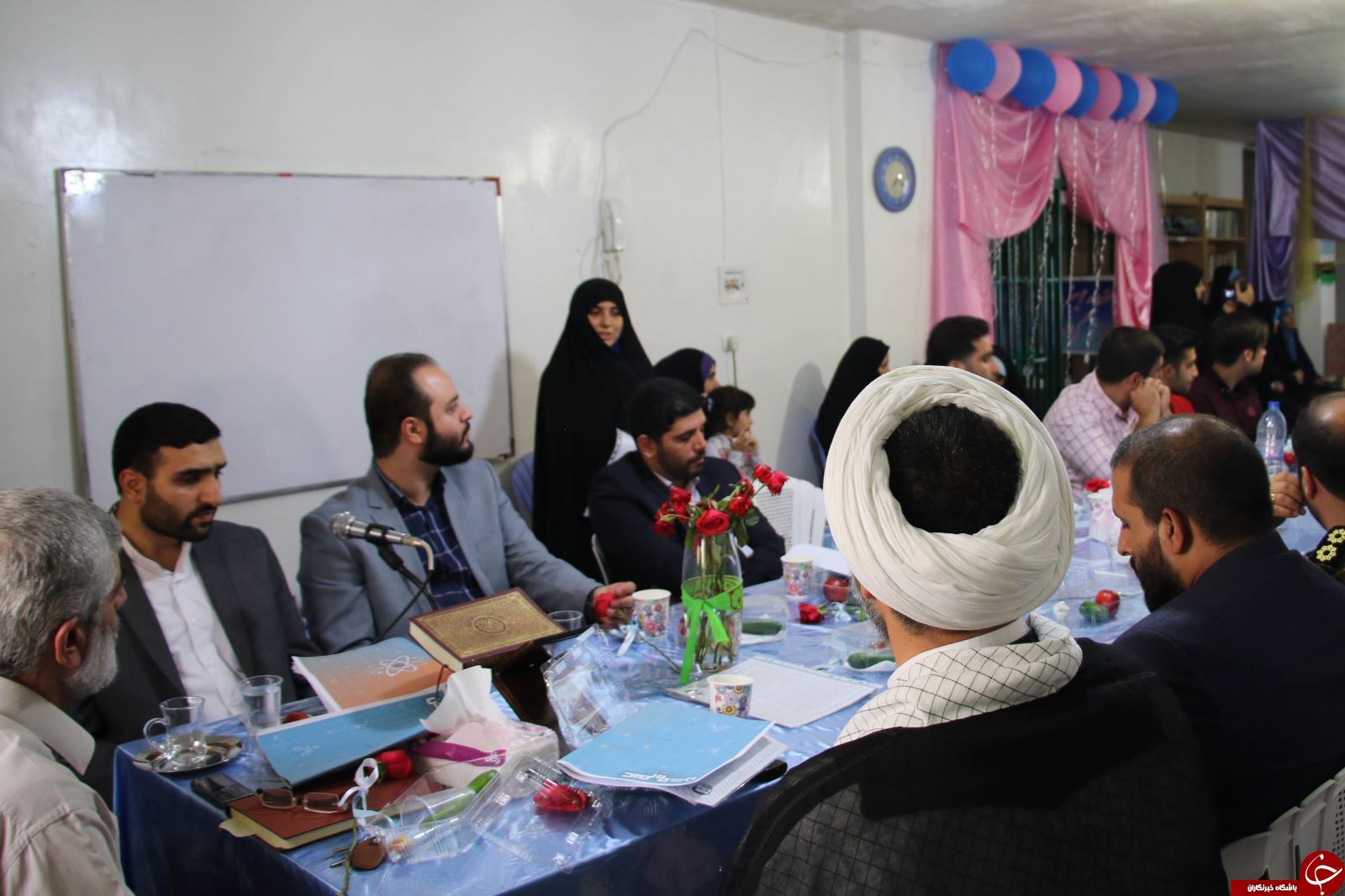 ماجرای درخواست وام پدر احمدی روشن از رهبری