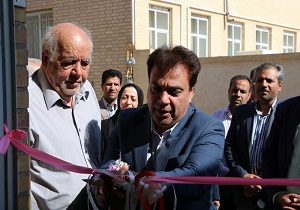 بهره برداری از نخستین بنیاد فرزانگان شهرستان اردکان